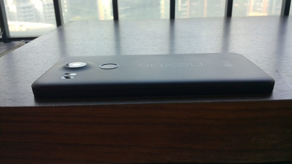 Nexus5x侧面