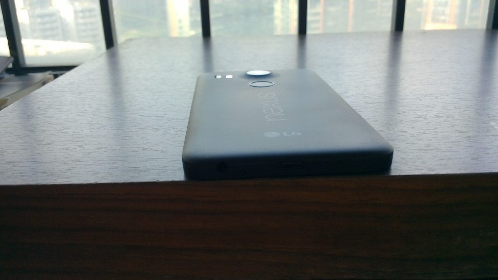 Nexus5x底部