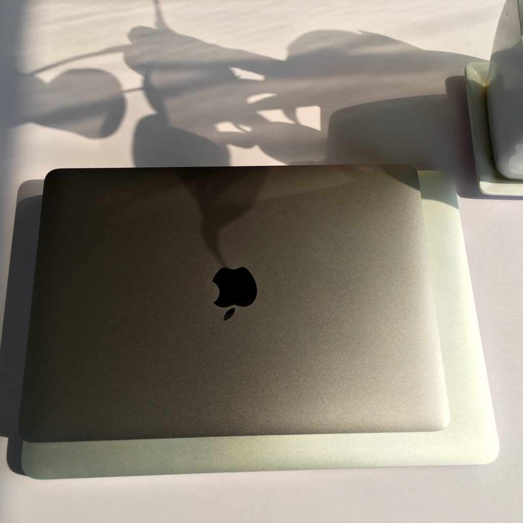 MacBook 12与MacBook Pro 13尺寸对比