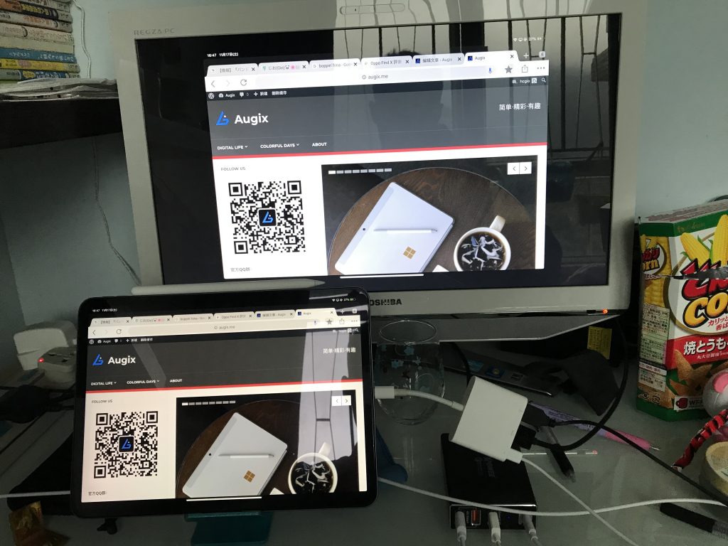 利用USB-C扩展坞作影像输出,同时接了个键盘