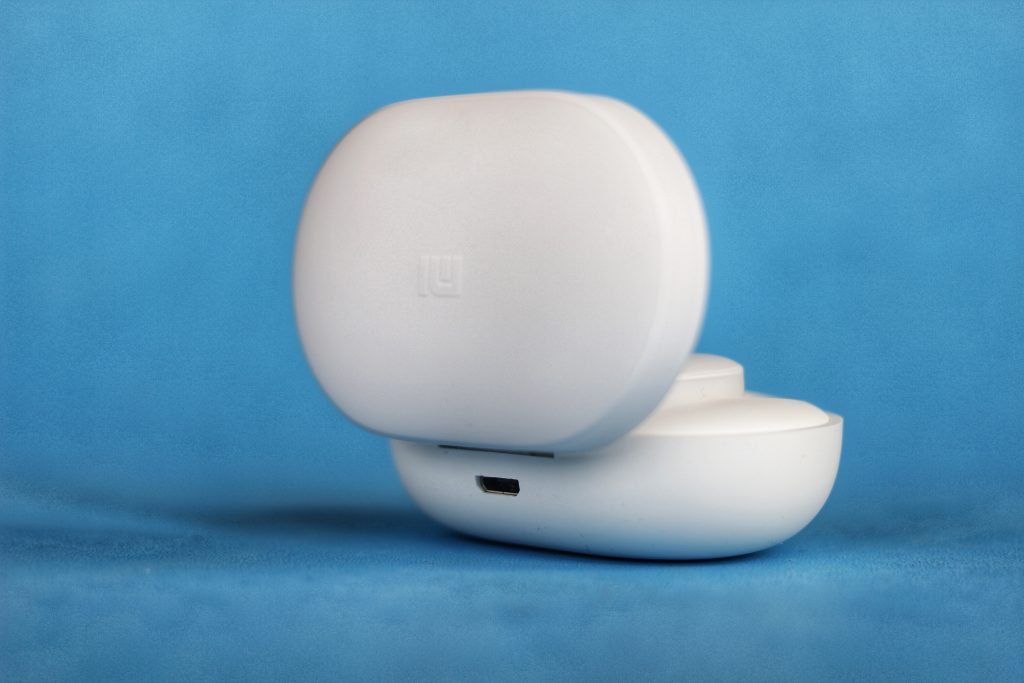 小米AirDots青春版充电盒