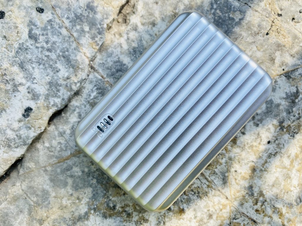 奥睿科萤火虫TM10移动电源