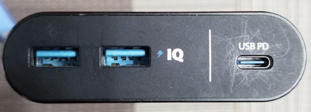 虽然有PD,但给热点手机供电的话还是更多在用那个兼容QC3的PowerIQ 2接口的